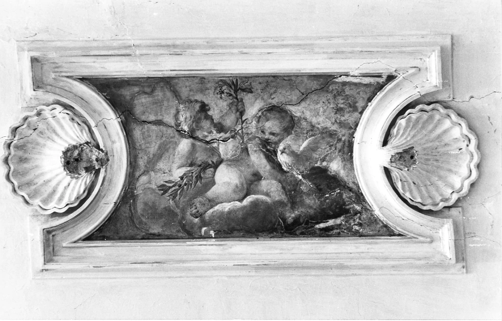 Palazzo Pamphilj, Roma - putti con le armi Pamphili